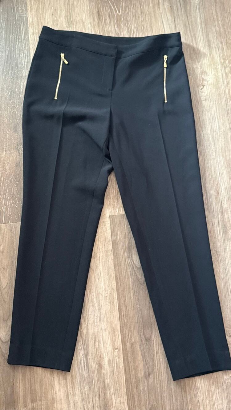 St. John black straight leg dress women's pants zip pockets size 6
